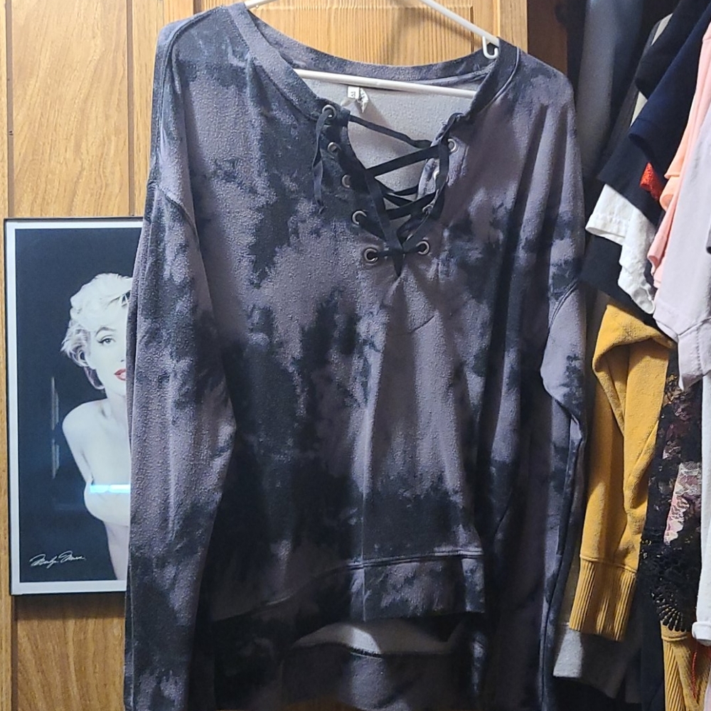 Long sleeve shirt